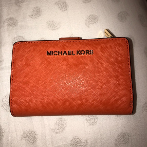 Michael Kors Handbags - Michael Kors Orange Wallet